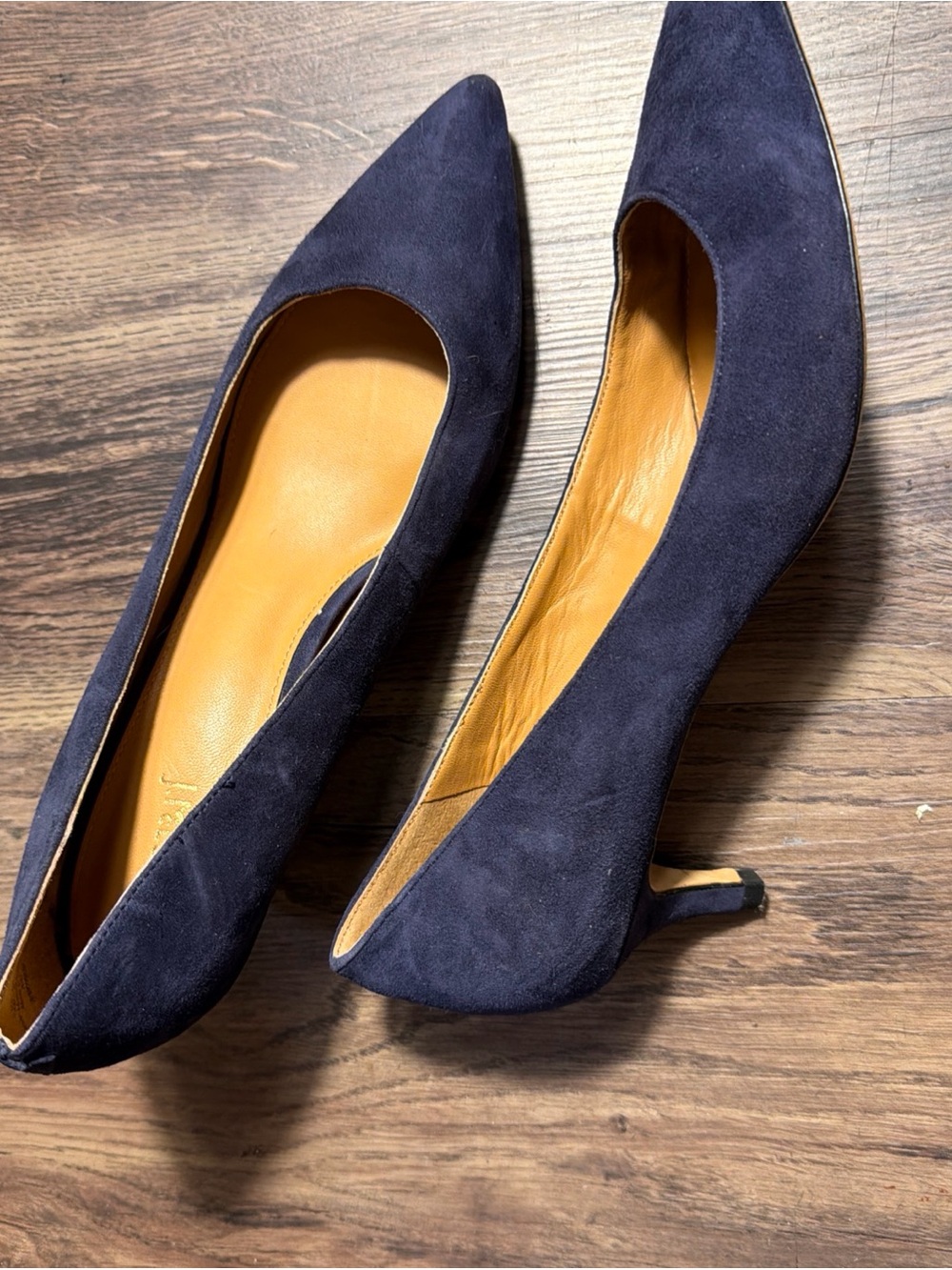J McLaughlin Delia Women's Pointed Toe Pumps Kitten Heel Navy Blue Suede Size 8 - Picture 3 of 11